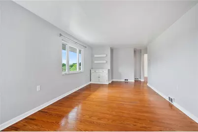449 Thompsonville Rd, Peters Township, PA 15317 - Photo 8
