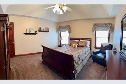 300 Pine Valley Dr, Bridgeville, PA 15017 - Photo 28