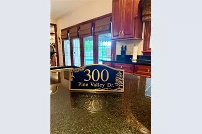 300 Pine Valley Dr, Bridgeville, PA 15017 - Photo 12