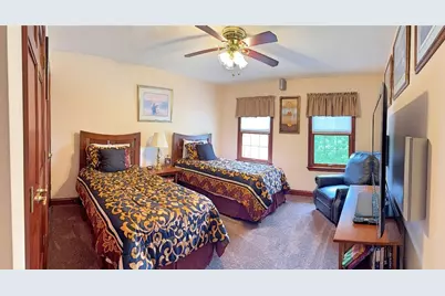 300 Pine Valley Dr, Bridgeville, PA 15017 - Photo 30