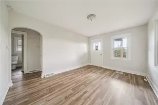 907 Vermont Ave, White Oak, PA 15131 - Photo 2