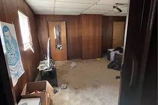 1113 Nash Ave, Monessen, PA 15062 - Photo 16