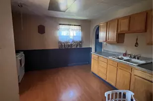 1113 Nash Ave, Monessen, PA 15062 - Photo 10