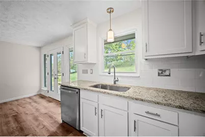 271 Forest Grove Rd, Coraopolis, PA 15108 - Photo 12