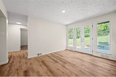 271 Forest Grove Rd, Coraopolis, PA 15108 - Photo 16