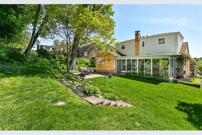 7921 Marmion Dr, Ross Twp, PA 15237 - Photo 36