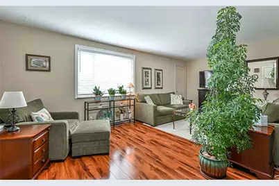 7921 Marmion Dr, Ross Twp, PA 15237 - Photo 2
