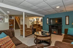 7921 Marmion Dr, Ross Twp, PA 15237 - Photo 24