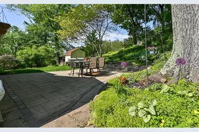 7921 Marmion Dr, Ross Twp, PA 15237 - Photo 32
