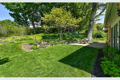 7921 Marmion Dr, Ross Twp, PA 15237 - Photo 34