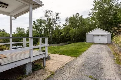 106 Jordan St, Bethel Park, PA 15102 - Photo 2