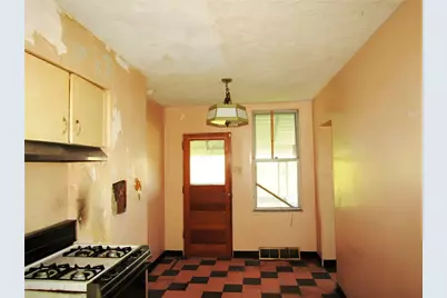 230 McKinley St, Pittsburgh, PA 15210 - Photo 14