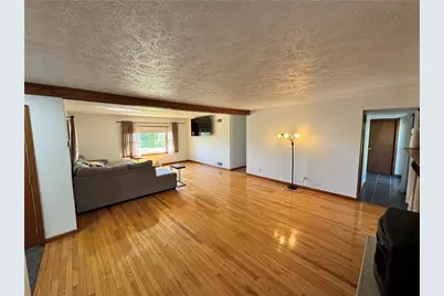 189 Lake Lynn Rd, Springhill Township, PA 15451 - Photo 6