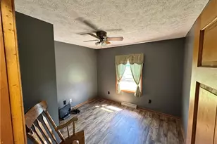 189 Lake Lynn Rd, Springhill Township, PA 15451 - Photo 8