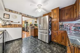 704 MacFarlane Dr, Pittsburgh, PA 15235 - Photo 12