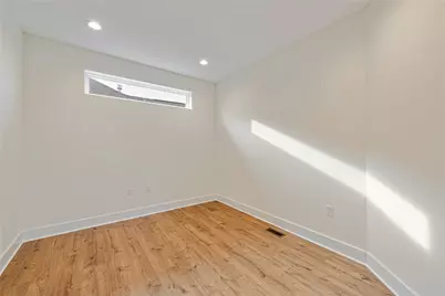 4266 Hawthorn Drive, South Park, PA 15129 - Photo 16