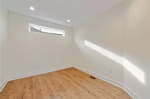 4266 Hawthorn Dr, South Park, PA 15129 - Photo 16