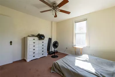 307 N 6th St, Clairton, PA 15025 - Photo 10