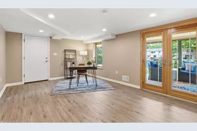 1290 Lakemont Dr, Pittsburgh, PA 15243 - Photo 30