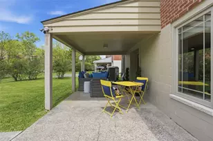 1290 Lakemont Dr, Pittsburgh, PA 15243 - Photo 38