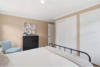 1290 Lakemont Dr, Pittsburgh, PA 15243 - Photo 18