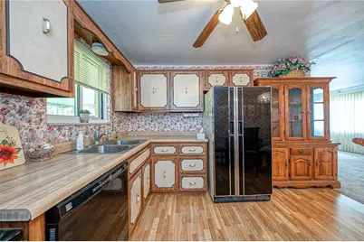 563 Meadowvale Drive, Harmar, PA 15024 - Photo 8