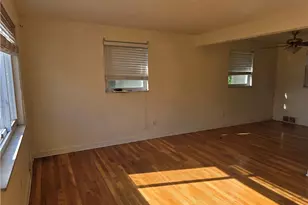 416 Jacobson Dr, Pittsburgh, PA 15227 - Photo 6