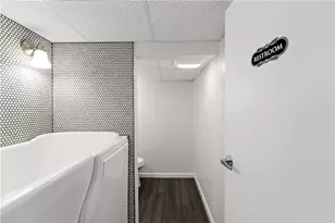 23 S 6th St, Youngwood, PA 15697 - Photo 26