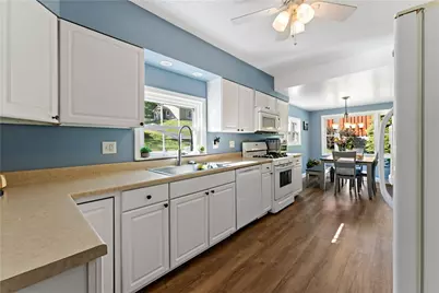 122 Strawberry Aly, Hopewell Township, PA 15001 - Photo 6