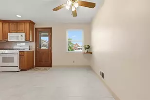 981 Ridge Rd, Bridgeville, PA 15017 - Photo 12