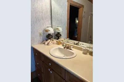 402 Tomahawk Trl, Jackson Township, PA 16137 - Photo 24