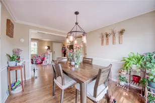 1325 Meadowlark Dr, Scott Township, PA 15243 - Photo 8