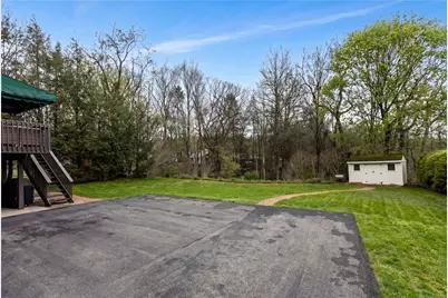 2421 Rolling Farms Road, Pittsburgh, PA 15116 - Photo 34