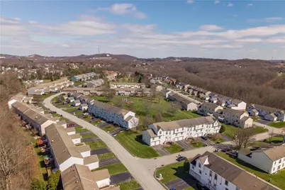 410 Suncrest Dr, Cranberry Township, PA 16066 - Photo 36