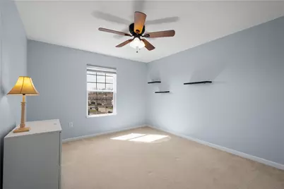 410 Suncrest Dr, Cranberry Township, PA 16066 - Photo 22