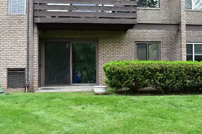 1014 Sanlin Dr, Moon/Crescent Twp, PA 15108 - Photo 2