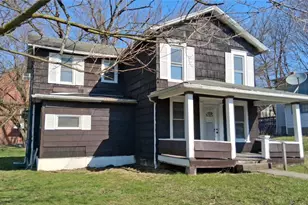 22 State St, Greenville Boro, PA 16125 - Photo 1
