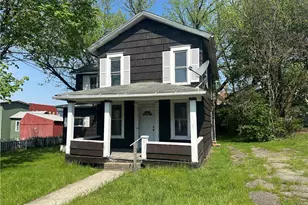 22 State St, Greenville Boro, PA 16125 - Photo 2