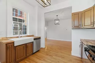 1240 Benton Ave, Pittsburgh, PA 15212 - Photo 10