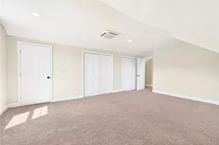 555 Thompson Run Rd, Ross Twp, PA 15237 - Photo 38