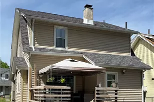 316 E Edgewood Ave, New Castle, PA 16105 - Photo 4