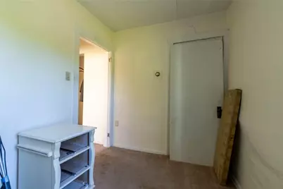 307 N 6th St, Clairton, PA 15025 - Photo 12
