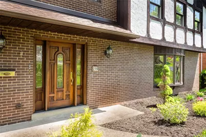 219 Main Entrance Dr, Pittsburgh, PA 15228 - Photo 2