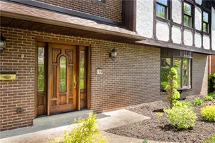 219 Main Entrance Dr, Pittsburgh, PA 15228 - Photo 2