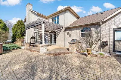 10 Briarwood Ln, Wilmington Township, PA 16142 - Photo 40