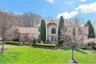 10 Briarwood Ln, Wilmington Township, PA 16142 - Photo 1