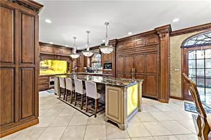 10 Briarwood Ln, Wilmington Township, PA 16142 - Photo 6