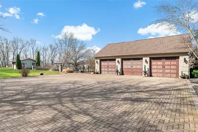 10 Briarwood Ln, Wilmington Township, PA 16142 - Photo 38