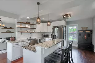 701 Old Zelienople Rd, Ellwood City, PA 16117 - Photo 14