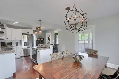 701 Old Zelienople Rd, Ellwood City, PA 16117 - Photo 12